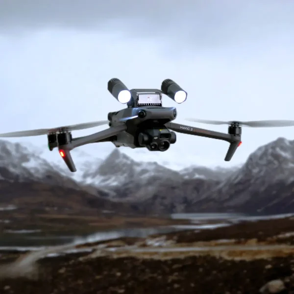 Imagebild JLIdrone Suchscheinwerfer T30 montiert auf DJI Mavic 3T Drohne