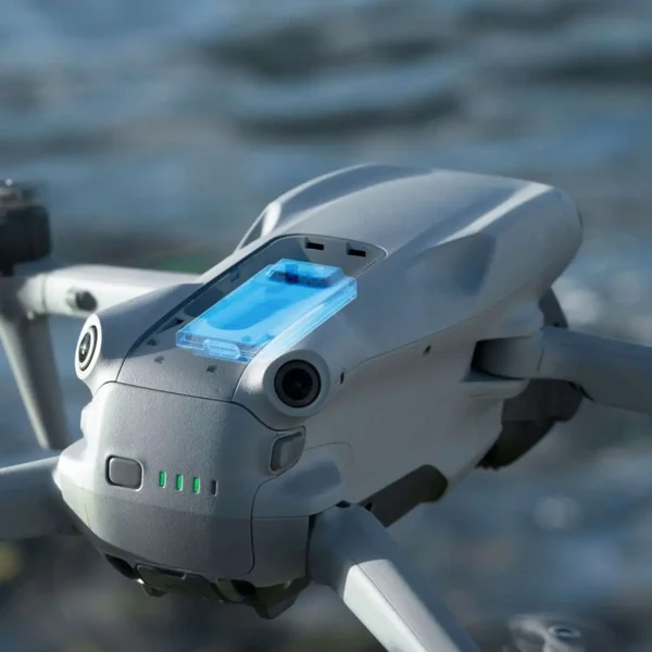 Visualisierung DJI Mobilfunk Dongle 2 in Drohne montiert